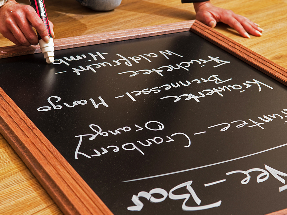 Wintercamping-Harz-am-See-Sauna-Bioteebar-Schild